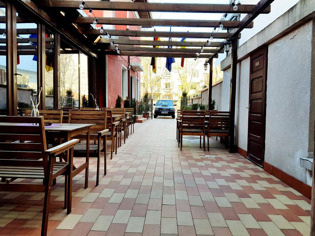 Hotel Mic Bucarest Extérieur photo